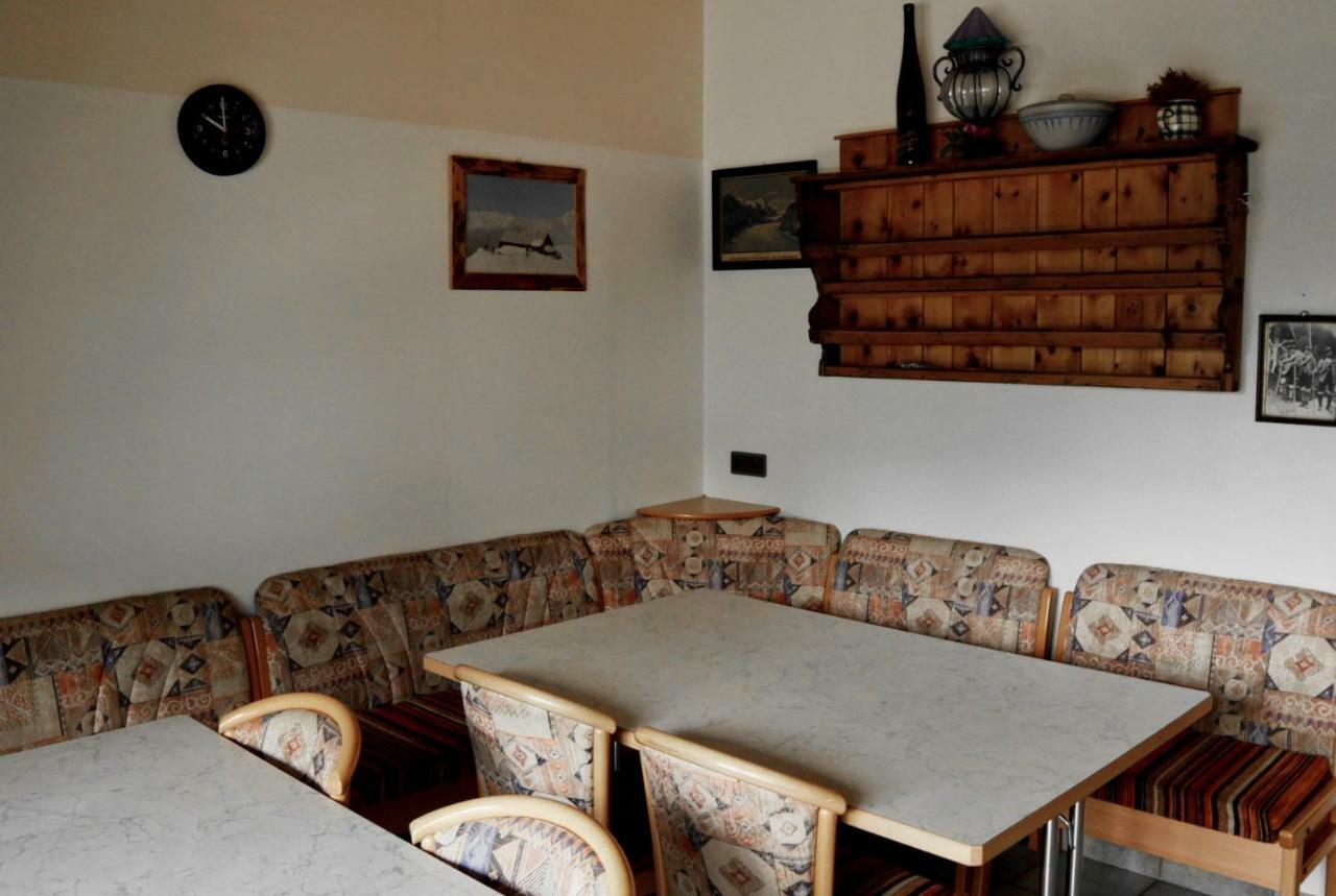 Ferienhaus Roemerhuette Heiligenblut Esterno foto